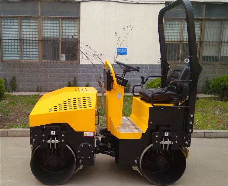 2020年壓路機發展趨勢